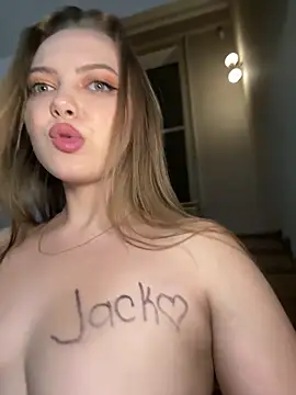 SinCityDoll live sex cam