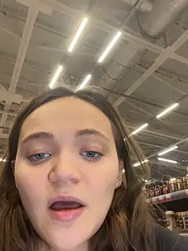 TheYourL live sex cam