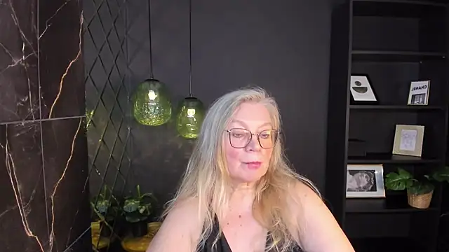 NataliMellow's cam snapshot