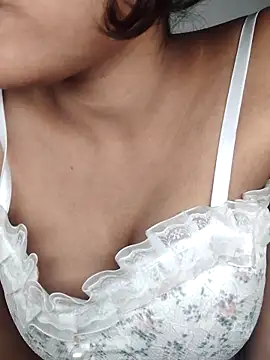 Babydholl768's cam snapshot