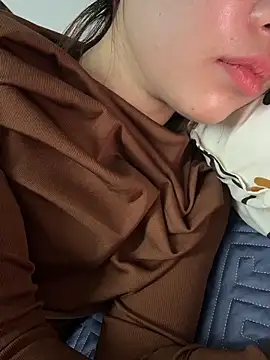 lonelygirl_k2's cam snapshot