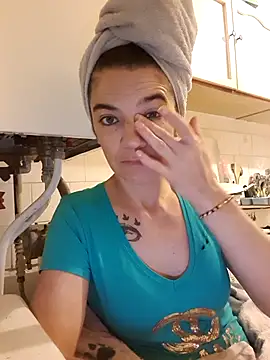 alinaalinutzq's cam snapshot