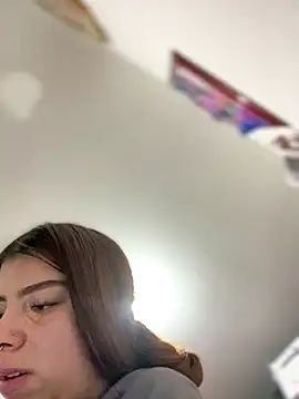 Cloew_Marz's cam snapshot