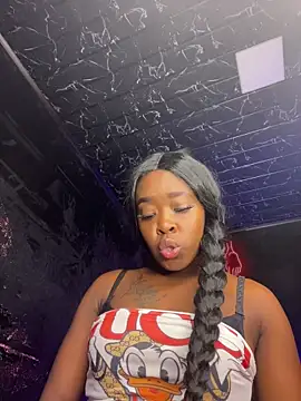 Thyana_LS live sex cam