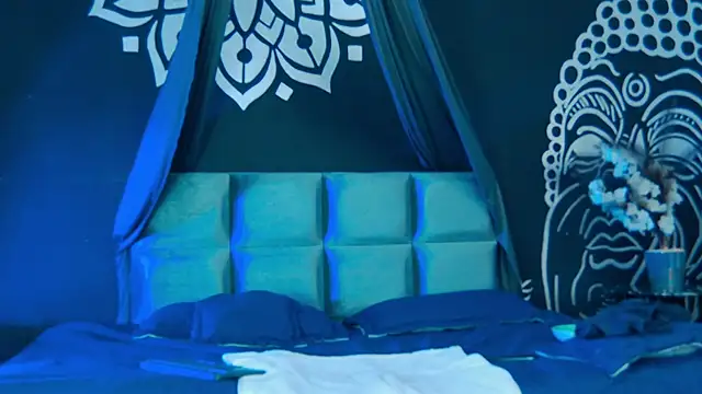 AlessioVitale's cam snapshot