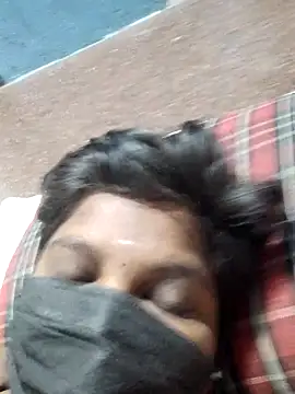 divyatamil143's cam snapshot