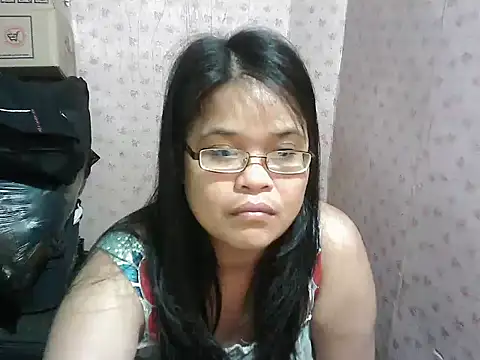 Hotty_babe23's cam snapshot