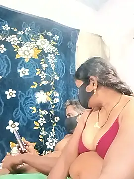 Sexy_couple2511's cam snapshot