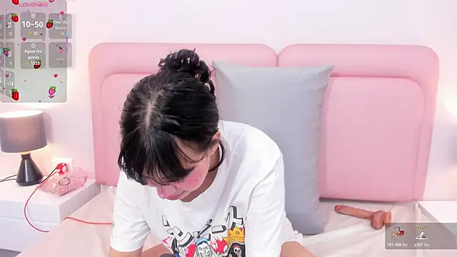 little_dolly1's cam snapshot