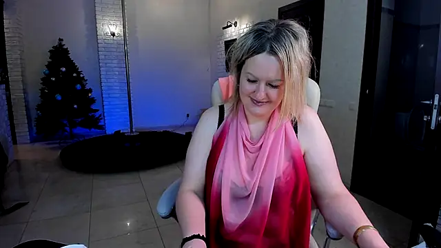 MariemLui's cam snapshot