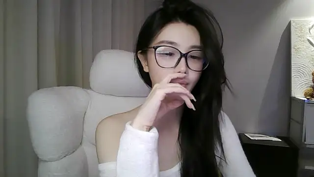 xiaxia-baby_'s cam snapshot