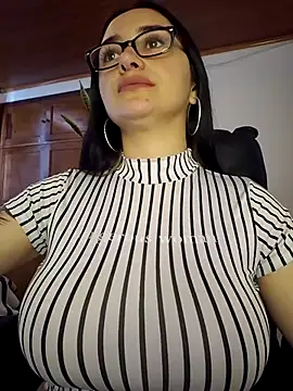 preetypeach's cam snapshot