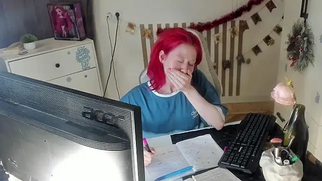 Silly__Milly's cam snapshot