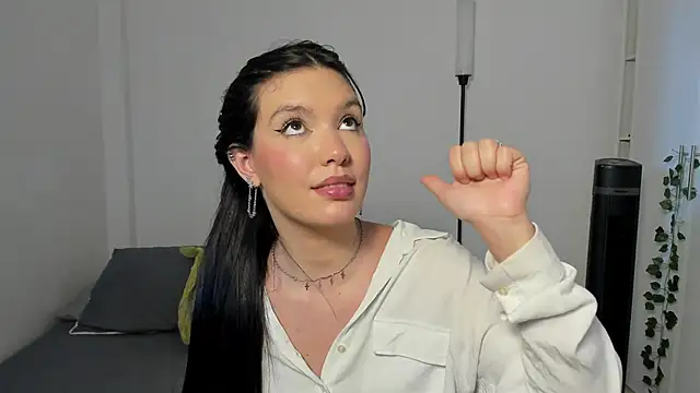 Emperatriiz's cam snapshot