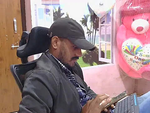 HotXKrish's cam snapshot