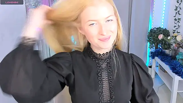 Laly_Peach's cam snapshot