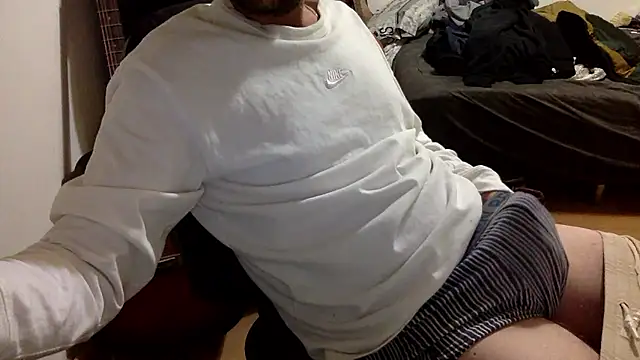 BADGUY2021's cam snapshot