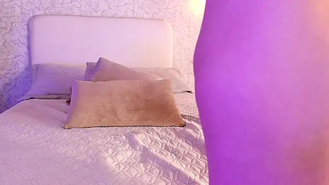 alanarouge's cam snapshot