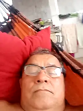 Misterymem63's cam snapshot