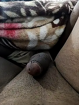 Hotboylumia_825321's cam snapshot