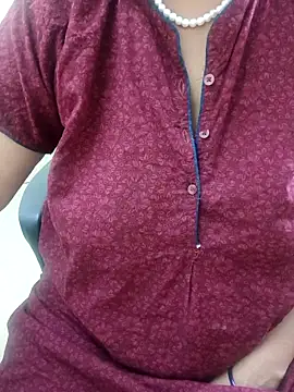 Tamil_aishu09's cam snapshot