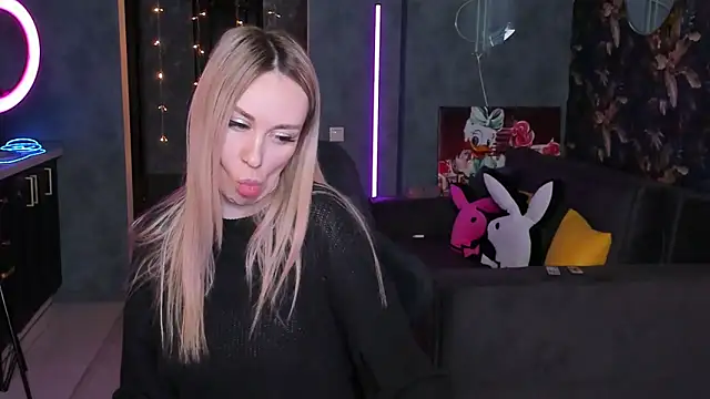 Blckmirrorr's cam snapshot