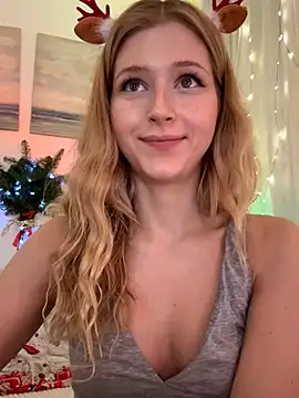 LunaRase live sex cam