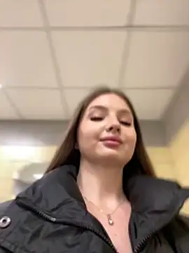 KrisMagnoly live sex cam