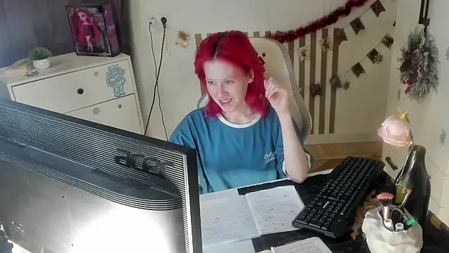 Silly__Milly's cam snapshot