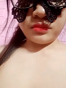 NannanLy2002's cam snapshot