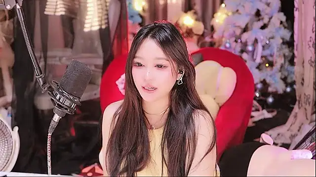 Missy_Nana21 live sex cam