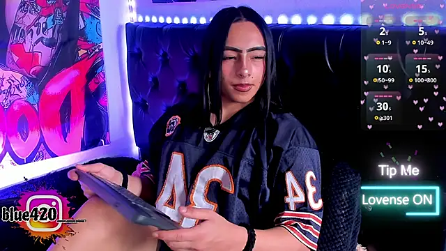 Skyler__blue4 live sex cam