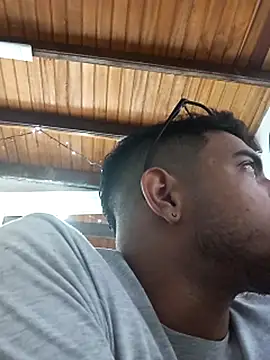 Moreno_latino_sex's cam snapshot