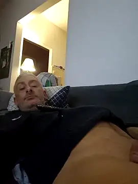 DildoG45's cam snapshot