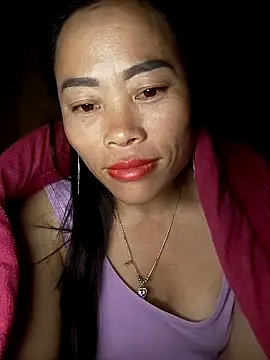 CoMay003's cam snapshot