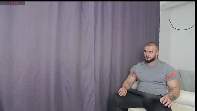 RickyMiami1's cam snapshot