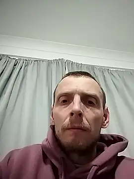 CrookedBunk3527's cam snapshot