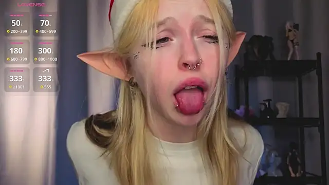 ElvenQueen's cam snapshot