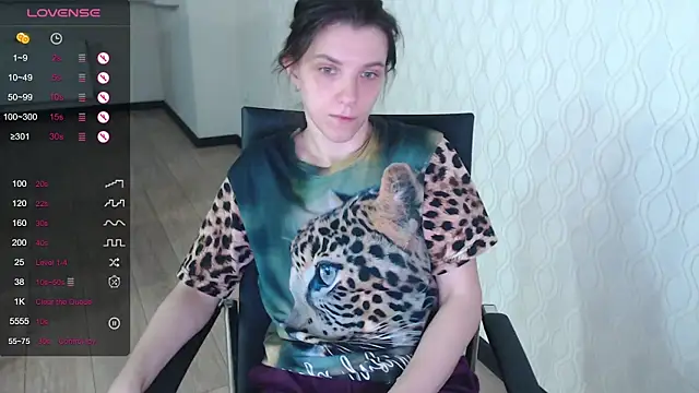 LisaHeart's cam snapshot