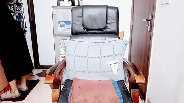 Miu-Le's cam snapshot