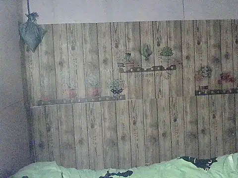 Pinay_BigTits69's cam snapshot