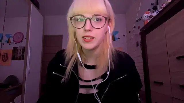 EffacedScan's cam snapshot