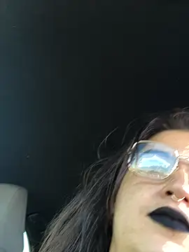 SafeinouterSpace live sex cam