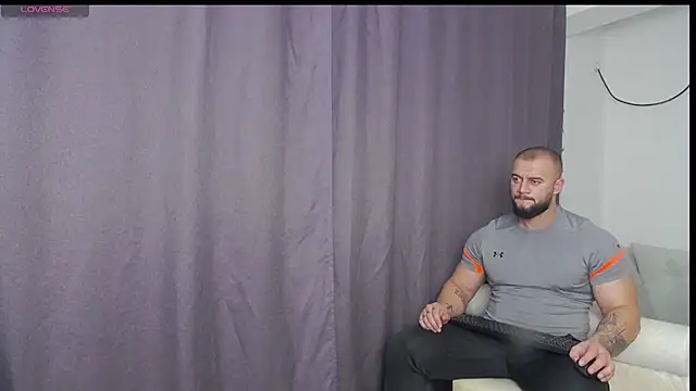 RickyMiami1 live sex cam