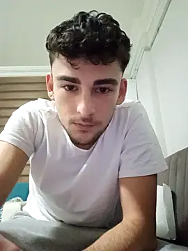 Yasinyasin7 live sex cam