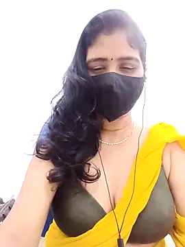 Lucky-Deepthi's cam snapshot