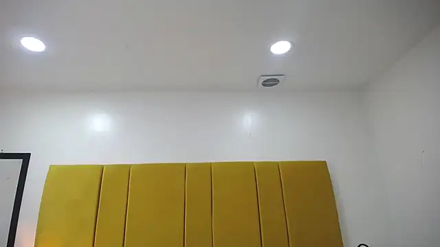 Lupiita223's cam snapshot