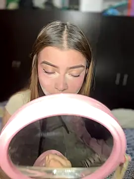 Cloew_Marz's cam snapshot