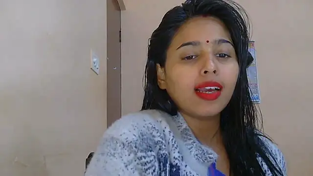 Cute-Simmi69 live sex cam