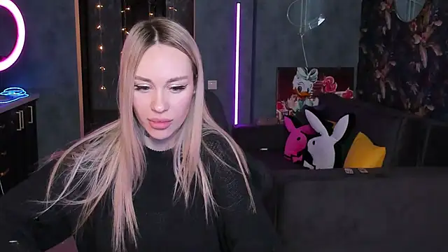 Blckmirrorr's cam snapshot